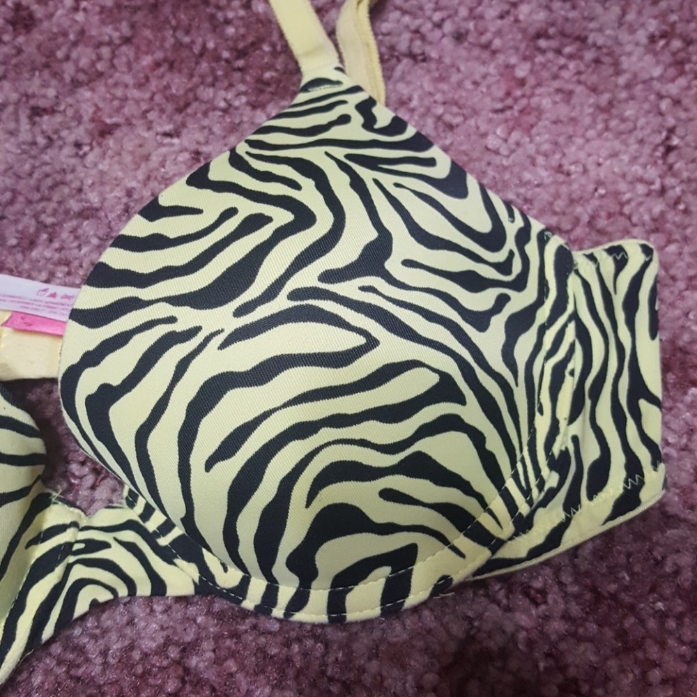 VICTORIA'S SECRET PINK PUSH UP ZEBRA PRINT BRA - Picture 2 of 8
